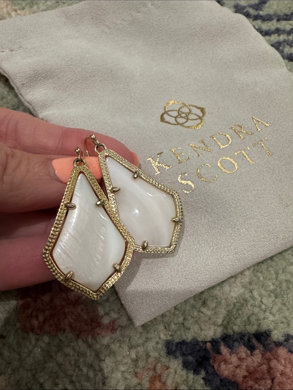 Kendra Scott Gold and White Drop Earrings